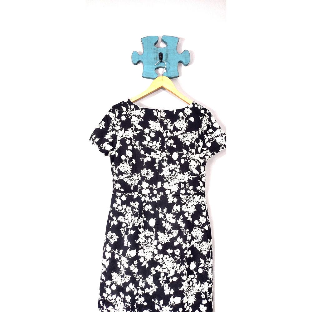 Talbots Women's Floral Bateau Neck Spring Sheath Dress Size 10 - Picture 16 of 16